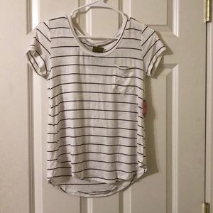 U-neck Maroon and white stripped t-shirt